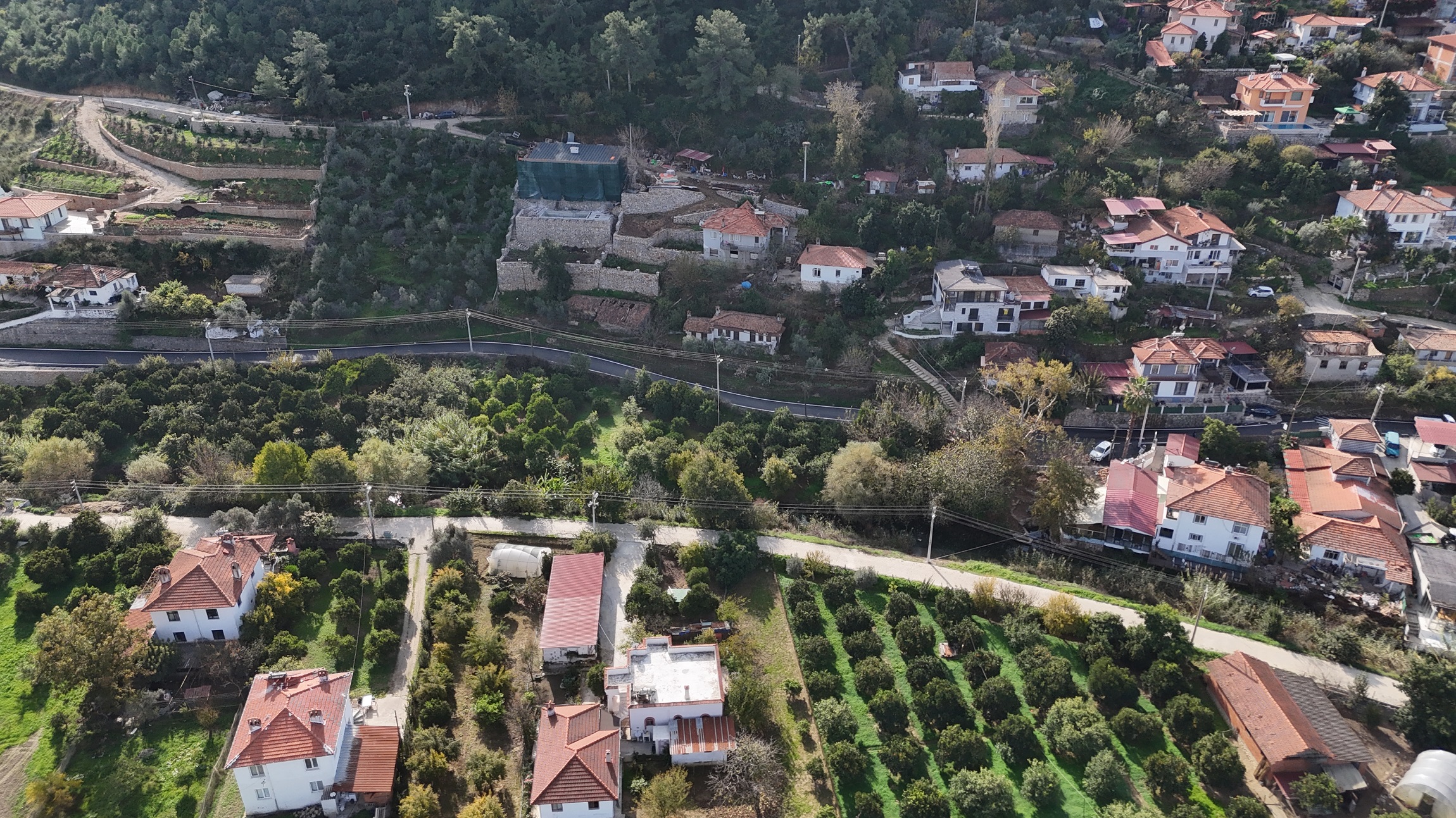 Muğla Büyükşehir Belediyesi, Ula’nın Şirinköy-Akçapınar güzergâhında 11
milyon TL yatırımla başlattığı