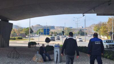 Denizli Büyükşehir Zabıta’dan Dilencilere Sıkı Denetim Denizli Büyükşehir Belediyesi Zabıta