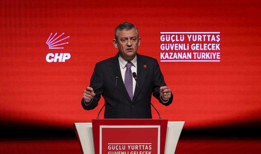 Özgür Özel: “Parti Programımız, Çökmüş