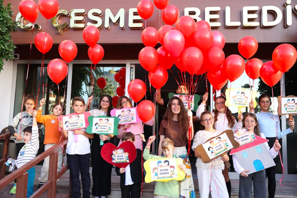 Çeşme Belediyesi Meclis Salonu’nda 1. Çocuk Hakları Çalıştayı Gerçekleştirildi Çeşme