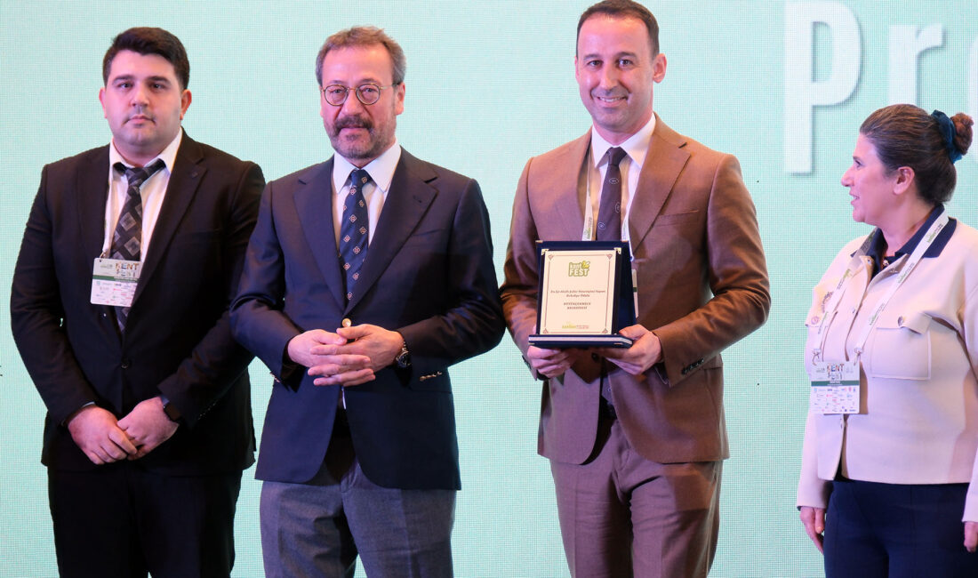 Büyükçekmece Belediyesi, “En İyi Akıllı Şehir” Ödülünün Sahibi Oldu Büyükçekmece