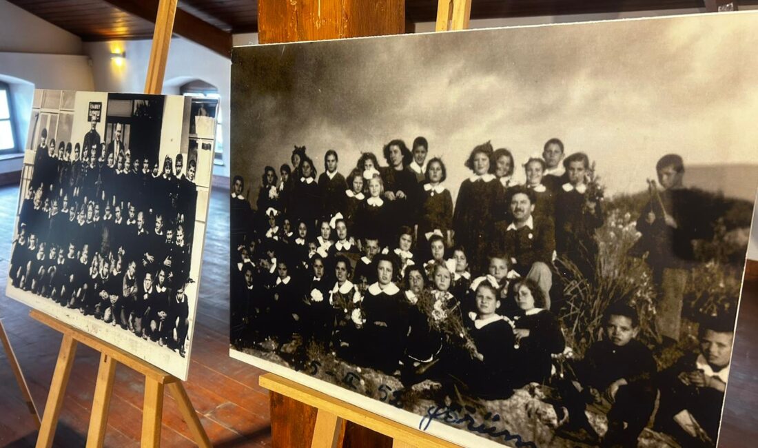 Dünün Öğretmenleri Selçuk Efes Kent Belleği’nde: “Öğretmenler Dünü” Fotoğraf Sergisi