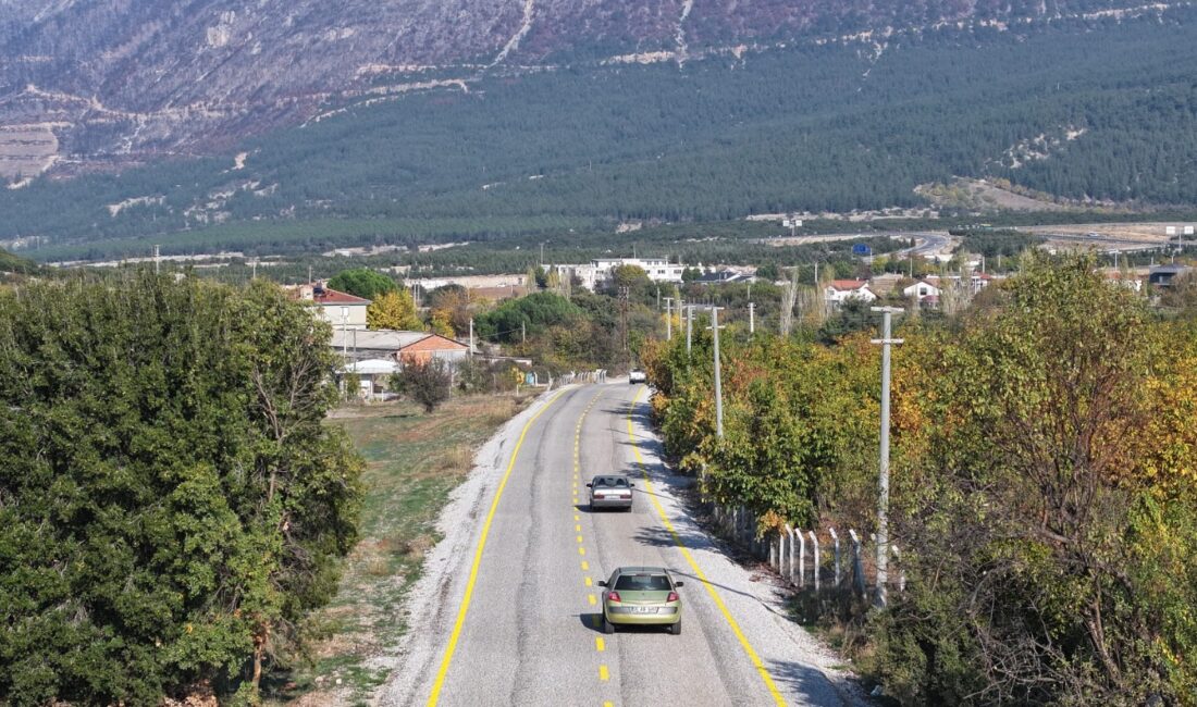 Denizli Büyükşehir Karataş-Pınarlık Yolunu Tamamladı Denizli Büyükşehir Karataş-Pınarlık Yolunu Tamamladı Denizli Büyükşehir Belediyesi, kent ulaşımı