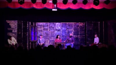 Kültürel yaşamı güçlendiren çalışmalarını sürdüren Osmangazi Belediyesi, Turgut Özakman’ın
‘Duvarların Ötesi’