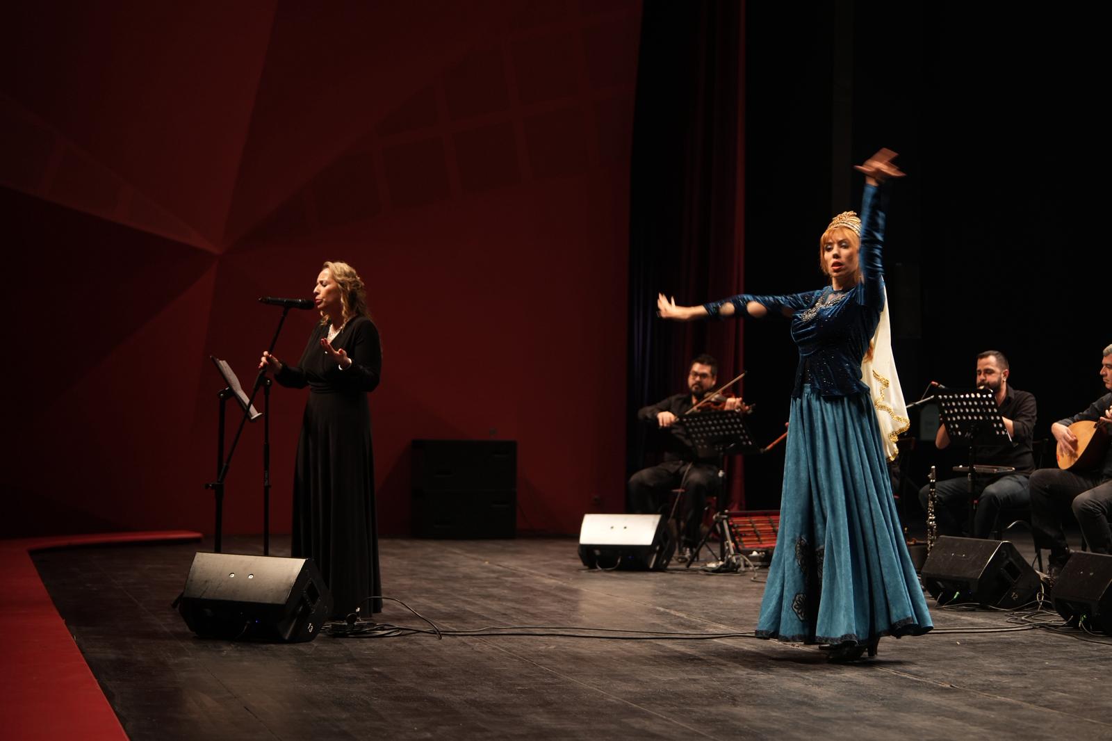 Eskişehir Büyükşehir Belediyesi ESMEK Türk Halk Müziği Korosu, Şef Ferdi
Cansız