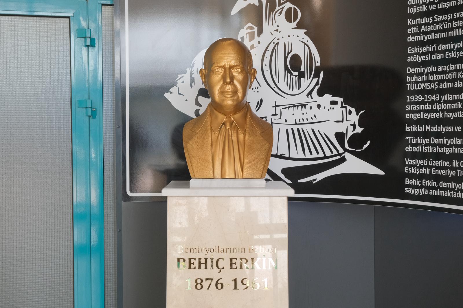 ESTRAM Yerleşkesine Behiç Erkin’in Adı Verildi Eskişehir Büyükşehir Belediye Başkanı