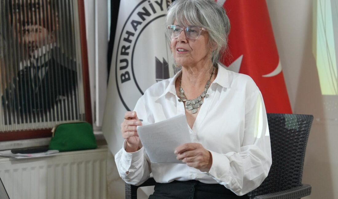 Burhaniye Belediyesi’nden Örnek Eğitim Burhaniye Belediyesi Kadın Danışma Merkezi’nde Etkileşimli