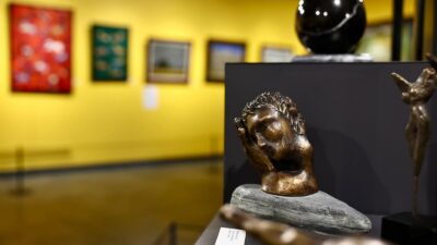 Eyüpsultan’da “Sonsuzluk ve Ötesi” sergisi sanatseverlerle buluştu Eyüpsultan Belediyesi’nin kültür-sanat