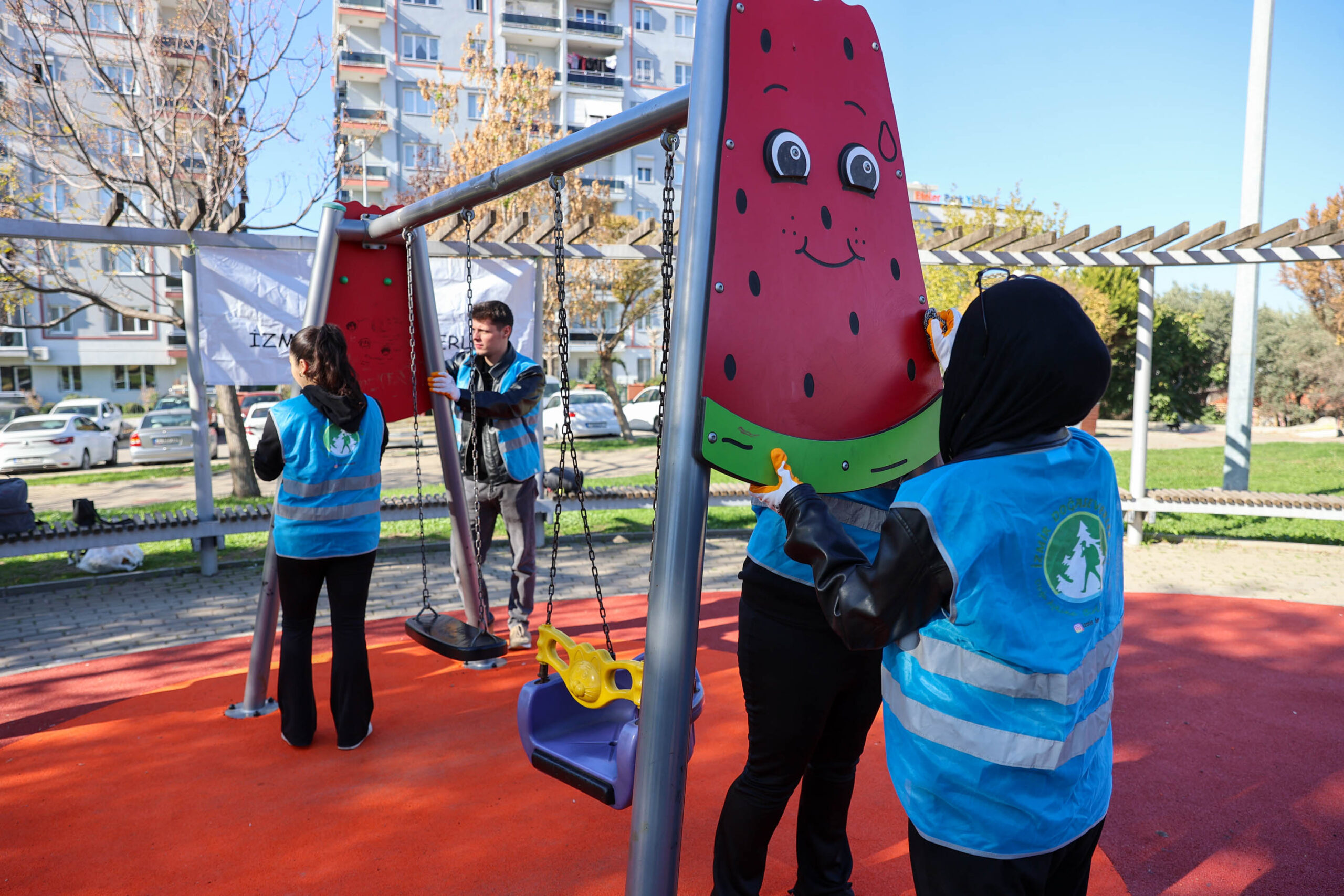 İzmirli Gönüllüler El Ele Vererek Doğa İçin Temizlediler Buca Belediyesi