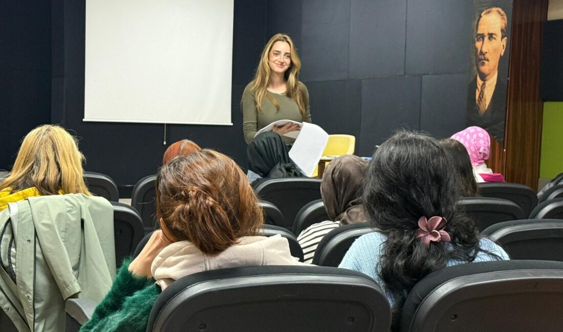 Yalova Belediyesi Kadın Tiyatro Ekibiyle Sanat Eğitimlerini Sürdürüyor Yalova Belediyesi