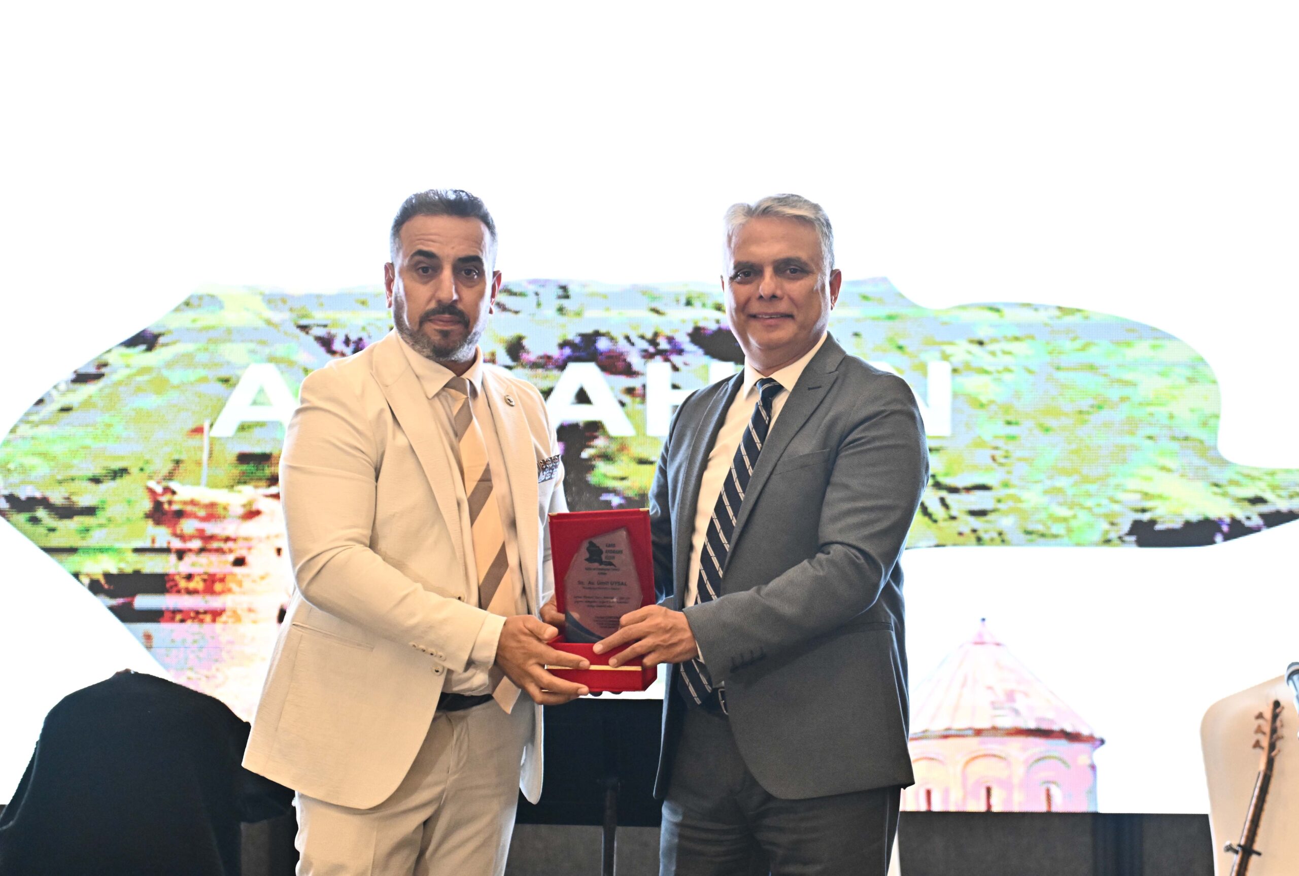 Ümit Uysal, Yöre Dernekleriyle Bir Araya Geldi Antalya Muratpaşa Belediye