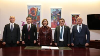 Eskişehir’de Kırsal Kalkınmada Dayanışma Devam Ediyor Eskişehir Büyükşehir Belediyesi, kırsal