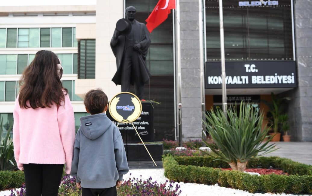 Konyaaltı’nda Atatürk’ü Anma Programı Düzenlenecek Konyaaltı Belediyesi Gazi Mustafa Kemal Atatürk’ün ebediyete intikalinin 87’nci yılı