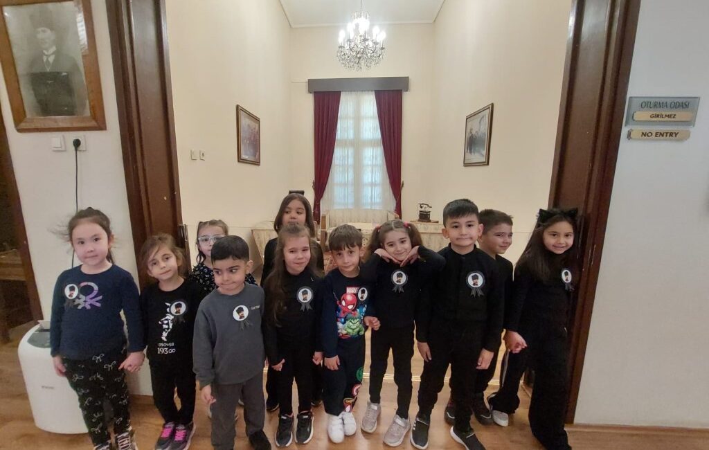 Konyaaltı Belediyesi Kreş ve Gündüz Bakımevlerinde eğitim gören minikler, Antalya