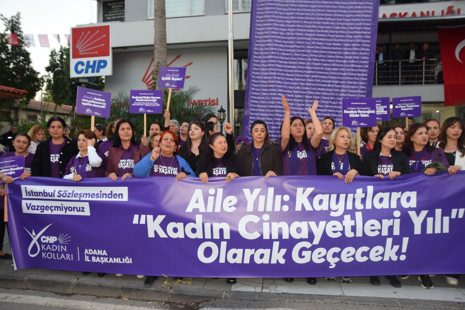 CHP Adana İl Kadın Kolları, 25 Kasım Kadına Yönelik Şiddete