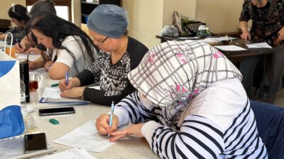 Odunpazarı’nda Kadınlar Çini Sanatıyla Kendi Hikâyelerini Yazıyor Odunpazarı Belediyesi, kadınların