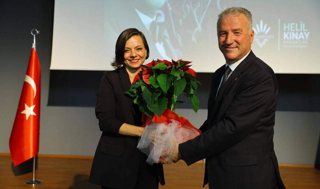 Karabağlar Belediyesi’nden Duygu Dolu 10 Kasım Söyleşisi Karabağlar Belediyesi, Ulu