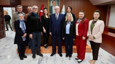 Kazım Kurt: “Türkiye’nin Demokrasiye, Kentlerin Dayanışmaya İhtiyacı Var” Odunpazarı Kent