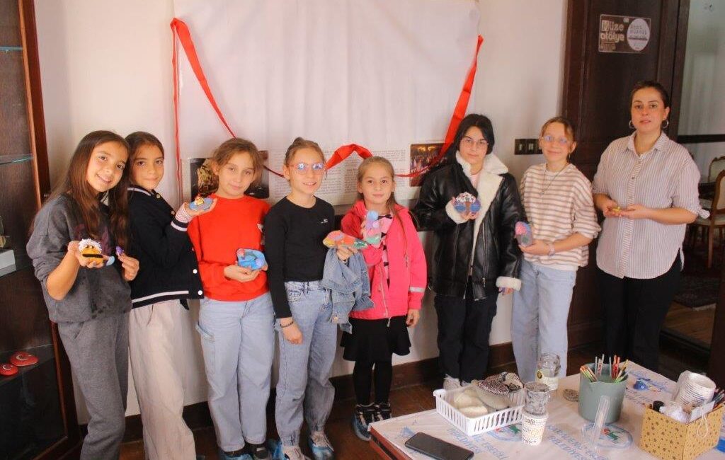 Kdz. Ereğli Belediye Kent Müzesi Atölyesi’nde çocuklar, kendi hayal güçlerini
konuşturdukları