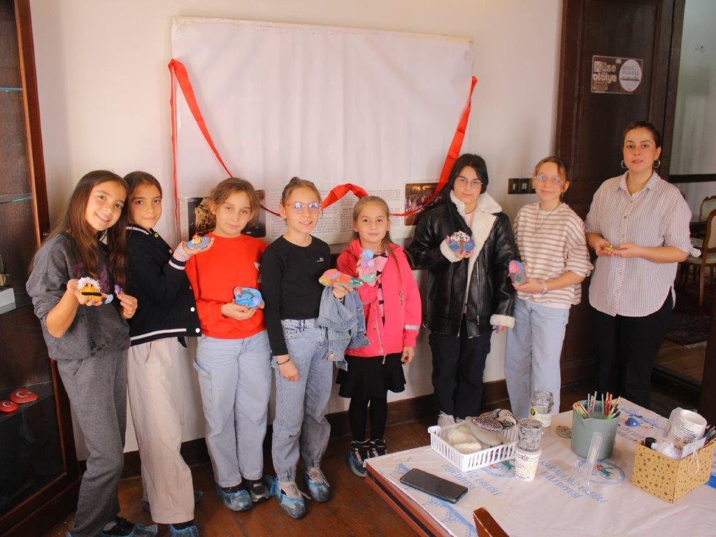 Kdz. Ereğli Belediye Kent Müzesi Atölyesi’nde çocuklar, kendi hayal güçlerini
konuşturdukları