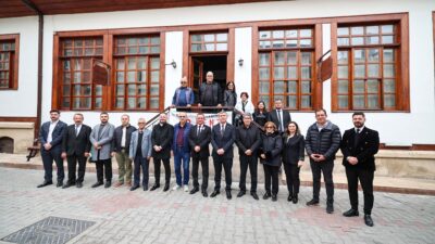 Burdur Belediyesi Kent Lokantası’nda Bugün Verilen Öğle Yemeği Ücretsiz Sunuldu