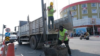 ASAT, Kepez’de Yağmursuyu Hatlarını Temizliyor Antalya Büyükşehir Belediyesi ASAT Genel