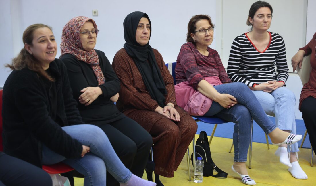 Konak Belediyesi’nin 25 Kasım Kadına Yönelik Şiddete Karşı Uluslararası Mücadele