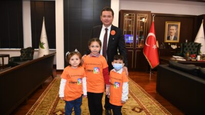 Lösemili Çocuklar Vakfı (LÖSEV) Bursa temsilciliği yetkilileri ile tedavi süreçlerini