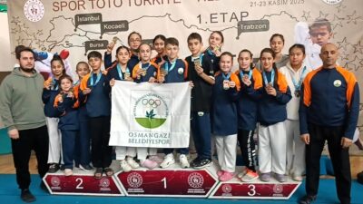 Türkiye Yıldızlar Ligi’nde Madalyalar Osmangazi’ye Yağdı Osmangazi Belediyespor Karate Takımı