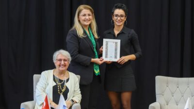 Bakırköy Belediyesi tarafından her Cuma İspirtohane Kültür Merkezi'nde gerçekleştirilen "Bakırköy