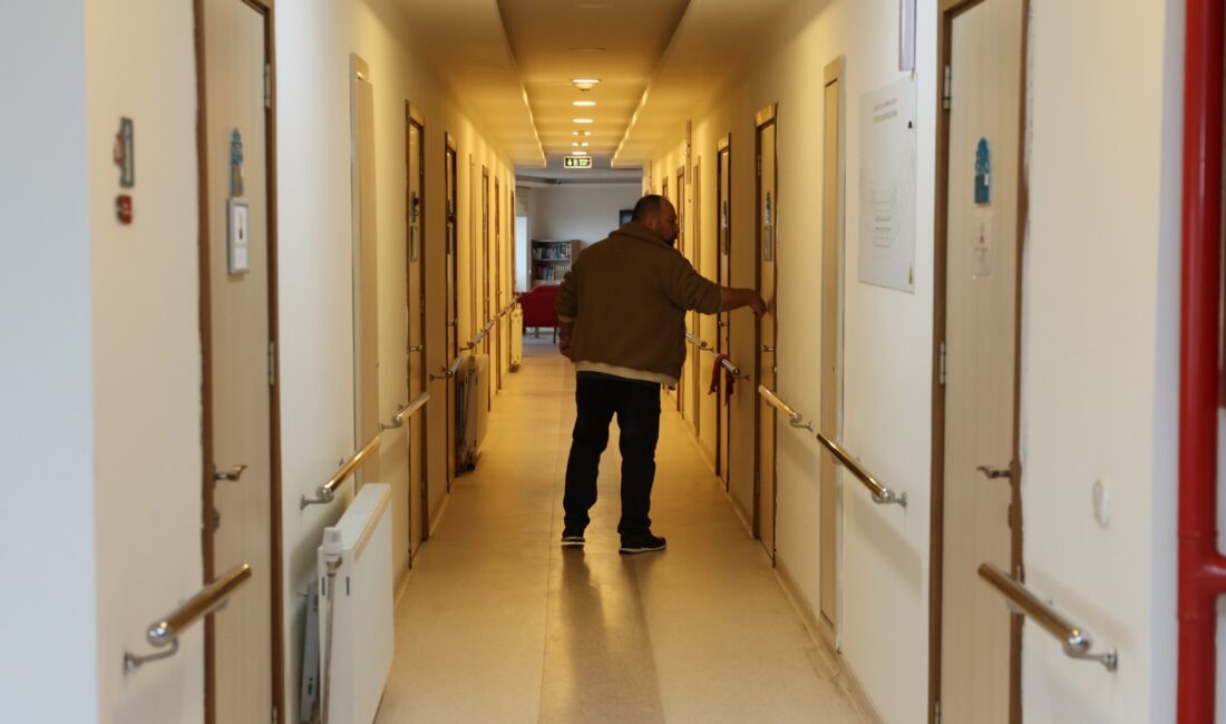 Nilüfer Belediyesi, huzurevinde gerçekleştirdiği deprem ve yangın tatbikatıyla, afet farkındalığında