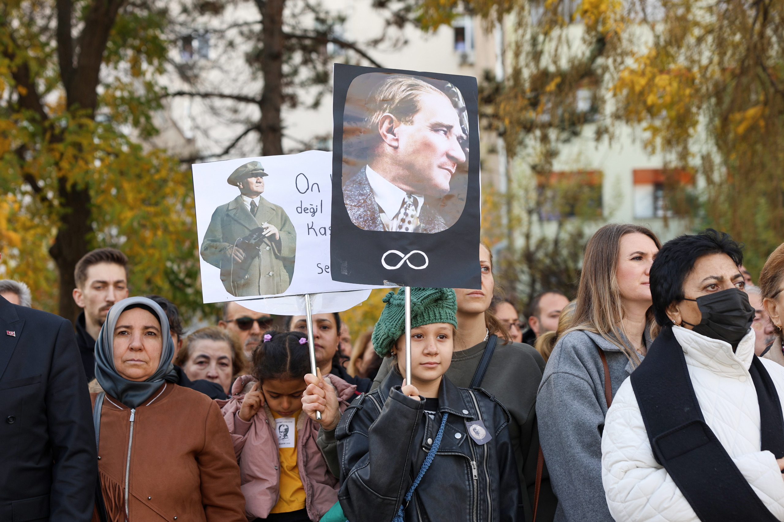 Ulu Önder Atatürk, Eskişehirde Saygıyla Anıldı Ulu Önder Gazi Mustafa