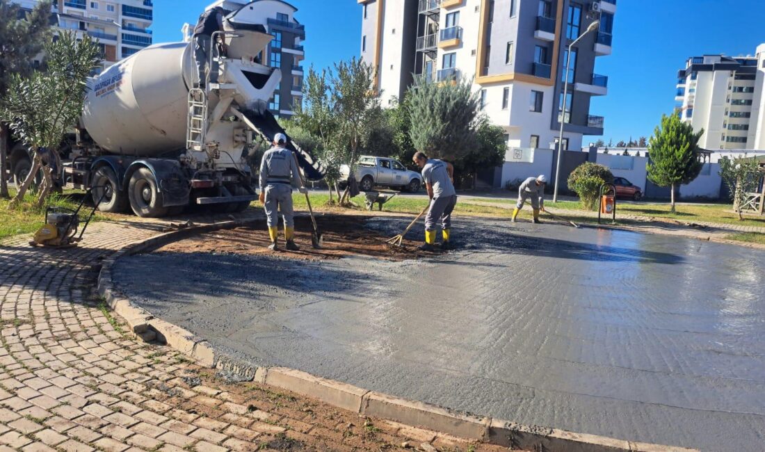 Gazipaşa Belediyesi Park ve Bahçeler Müdürlüğü’nden Yoğun Mesai Gazipaşa Belediyesi Park ve Bahçeler Müdürlüğü ekipleri, park ve sokaklarda