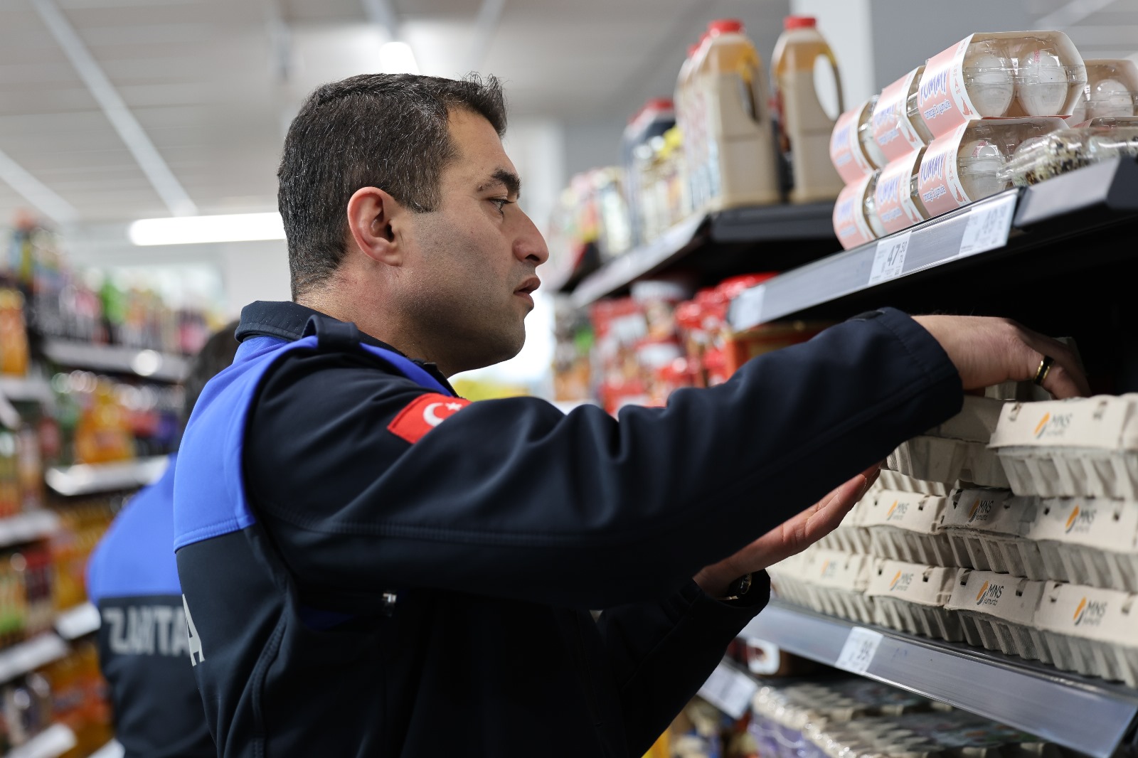 Safranbolu’da İşletmelere Geniş Kapsamlı Denetim Safranbolu Kaymakamlığı işyerleri denetim komisyonu