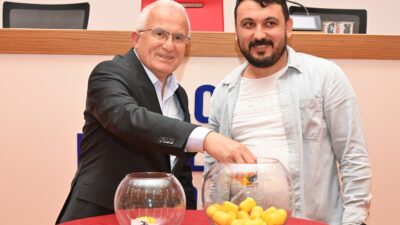 Kumluca Belediyesi Halı Saha Futbol Turnuvası Başlıyor! Kumluca Belediyesi’nin düzenlediği,