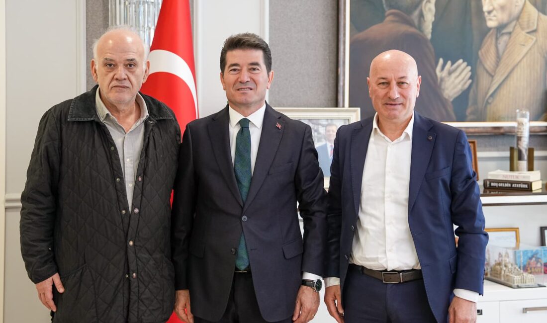 Ahmet Kaya’dan Ahmet Çakar’a ‘Yavuz Selim’ Teşekkürü Ahmet Kaya’dan Ahmet Çakar’a ‘Yavuz Selim’ Teşekkürü Ortahisar Belediye Başkanı