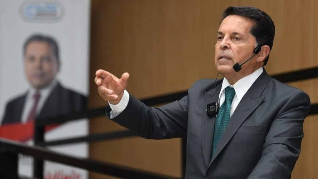 Eski Esenyurt Belediye Başkanı Ahmet Özer hakkında tahliye kararı verildi.