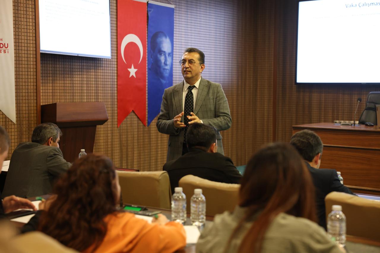 Altınordu Belediyesi, Türkiye Belediyeler Birliği (TBB) iş birliğiyle düzenlediği hizmet