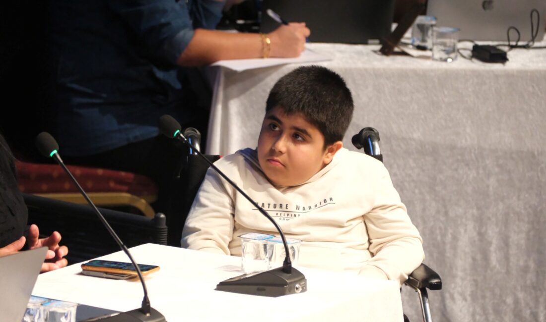 DMD Hastası Eymen İçin Düzenlenen Yardım Gecesinde 12 Milyon TL Toplandı DMD Hastası Eymen İçin Düzenlenen Yardım Gecesinde 12 Milyon TL