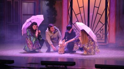 Bursa Şehir Tiyatrosu Perdelerini Öğretmenler İçin Ücretsiz Açıyor Bursa Büyükşehir