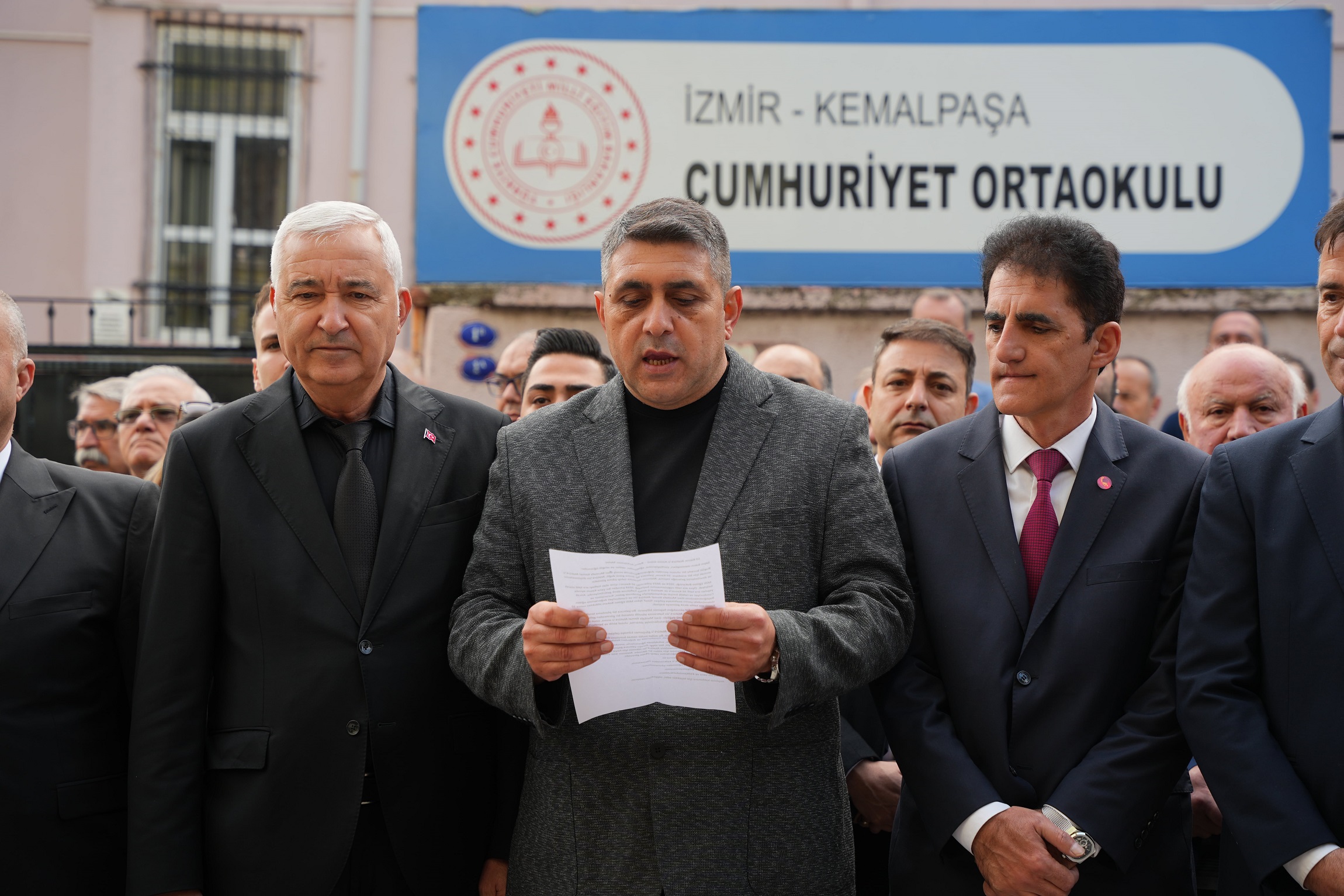 CHP Kemalpaşa’dan Meb’e 10 Kasım Tepkisi Cumhuriyet Halk Partisi Kemalpaşa