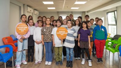 İzmir Büyükşehir Belediyesi tarafından hayata geçirilen Çocuk Meclisi, 2025-2026 dönemi