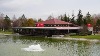 Türkiye Cumhuriyeti’nin kurucusu Gazi Mustafa Kemal Atatürk, ölümünün 87.
yıl dönümünde