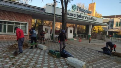 Etimesgut Belediyesi Temizlik Çalışmalarını İlçe Genelinde Aralıksız Sürdürüyor Etimesgut Belediyesi,