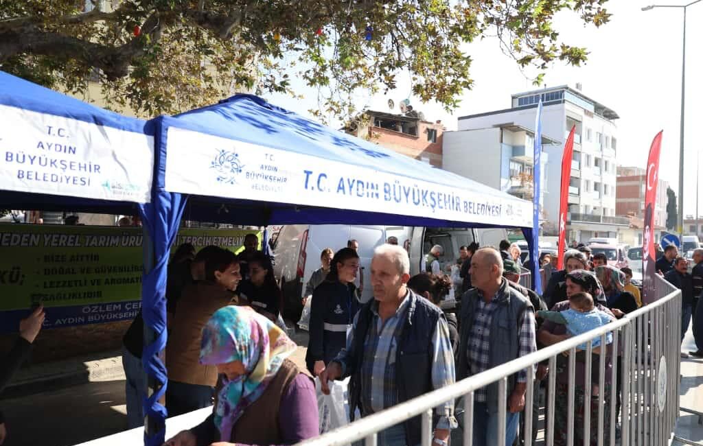 Büyükşehir Belediyesi Binlerce Kışlık Fideyi Germencikliler ile Buluşturdu.