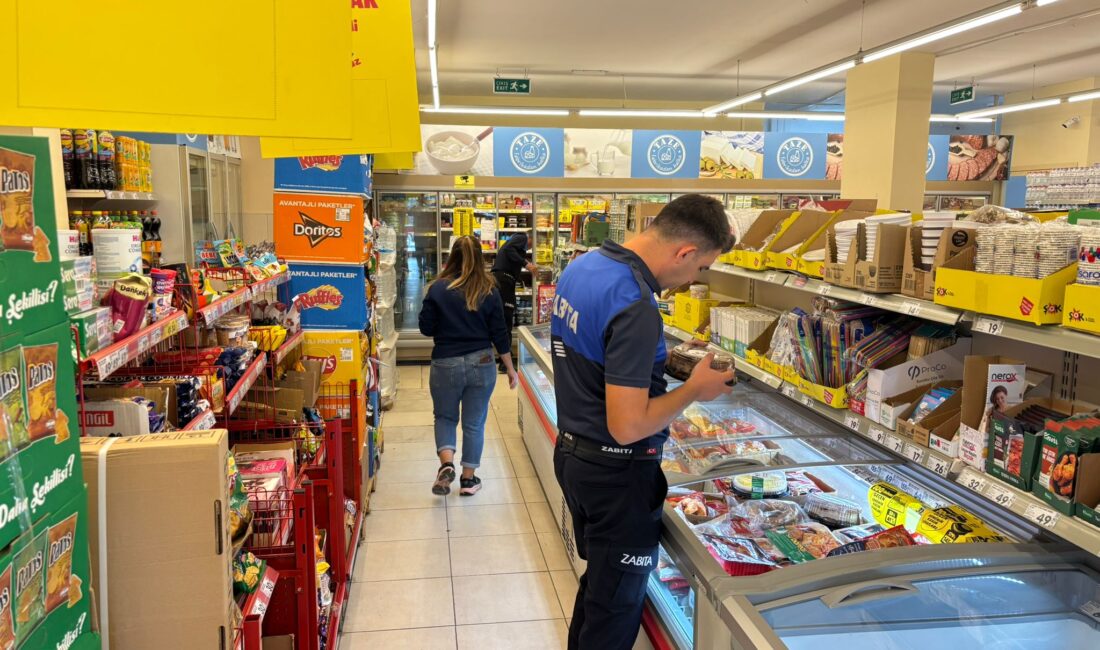 Gazipaşa’da Zabıtadan Marketlere Sıkı Takip Gazipaşa’da Zabıtadan Marketlere Sıkı Takip Gazipaşa Belediyesi Zabıta Müdürlüğü ekipleri,
