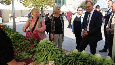 Büyükçekmece’de “Üreticiden Tüketiciye Kışa Merhaba Pazarı” Açıldı Doğanın bereketi ile