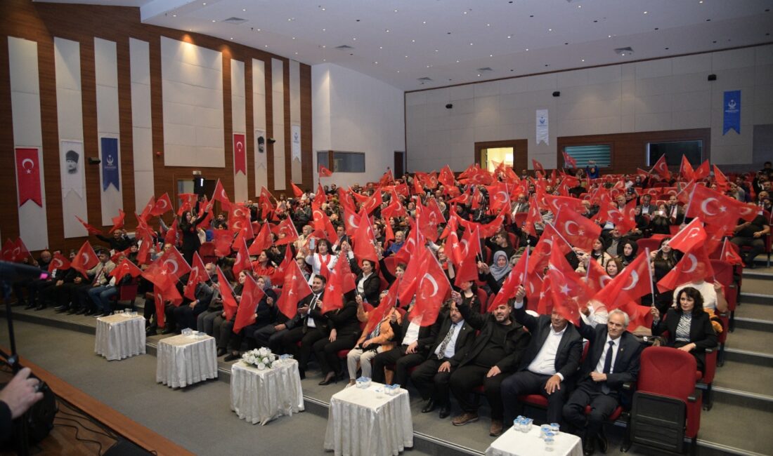 Atatürk’ün Fikirleri Kahramankazan Türkülerle Canlandırıldı Cumhuriyeti’n kurucusu Ulu Önder Gazi