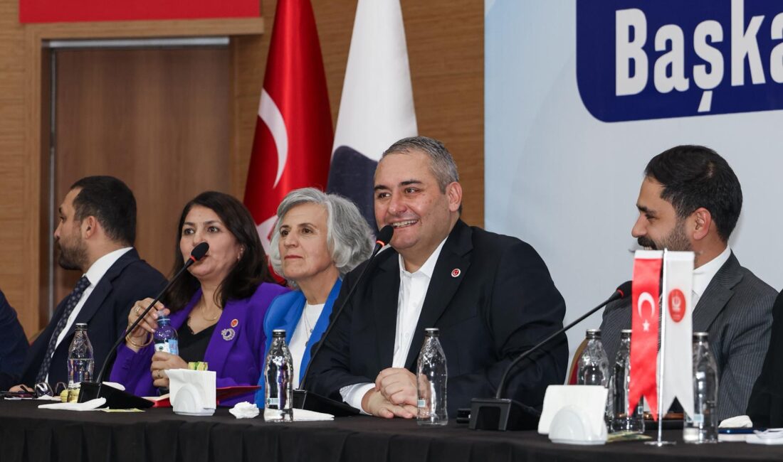 Keçiören’de 3 Mahalle Daha Taleplerini Dile Getirdi Keçiören’de 3 Mahalle Daha Taleplerini Dile Getirdi Keçiören Belediyesi tarafından