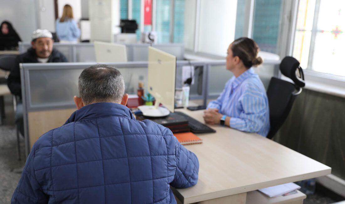 Keçiören Belediyesi İş Arayanlarla İşverenleri Buluşturuyor Keçiören Belediyesi İş Arayanlarla İşverenleri Buluşturuyor Keçiören Belediyesi, istihdam olanaklarını